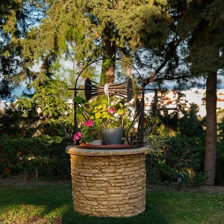 Kallithea Breeze Luxury Villa *